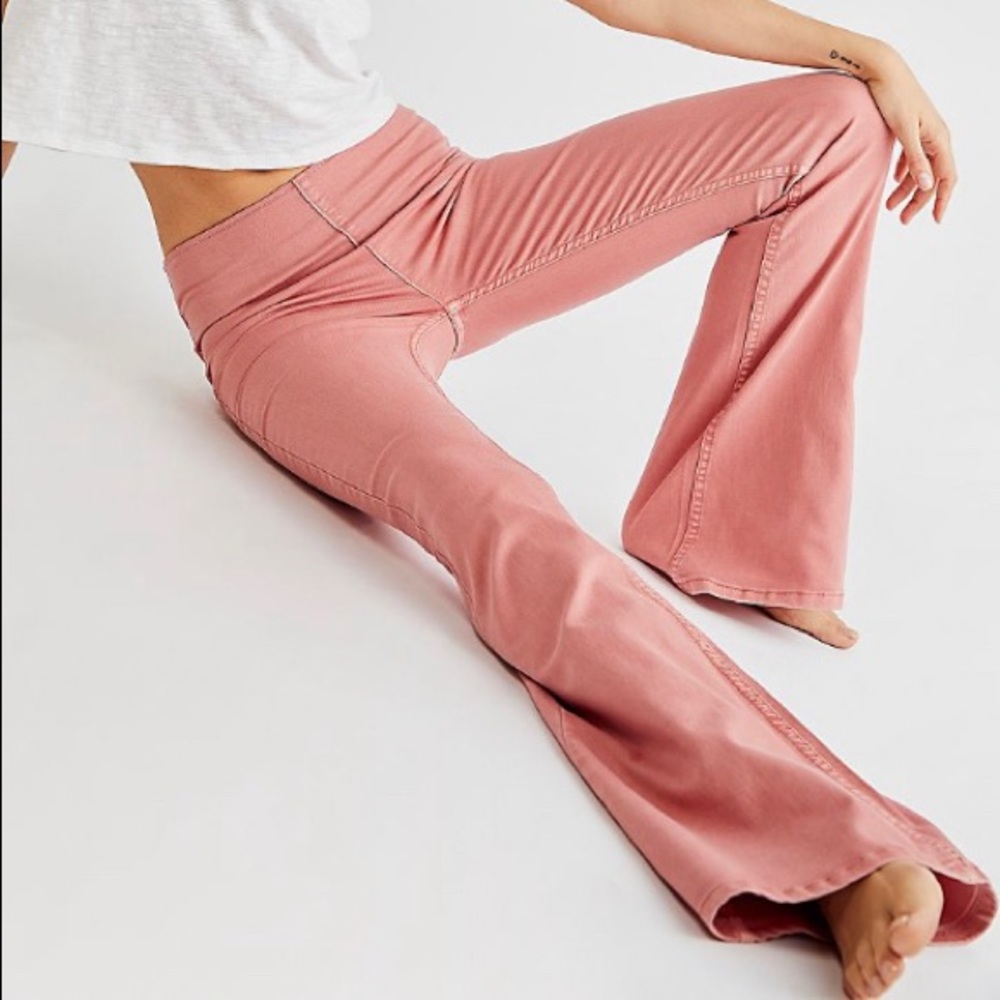NEW Free People Penny Pull On Flare Jeans Sz 27 Rose color